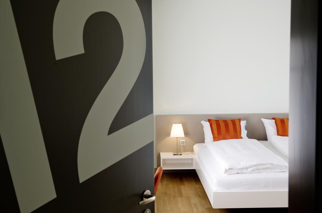 Gaestehaus Hunziker Zurich Ruang foto